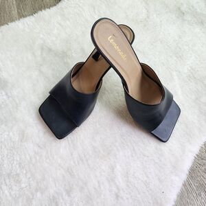 Lemon Black Women's Mules
